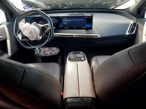 2022 BMW IX xDrive50i