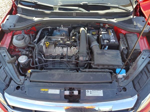 2019 VOLKSWAGEN JETTA S, SE, R-Line