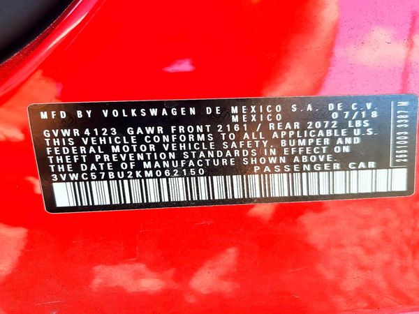 2019 VOLKSWAGEN JETTA S, SE, R-Line