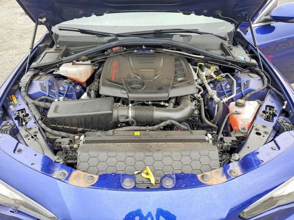 2021 ALFA ROMEO GIULIA RWD — Engine bay