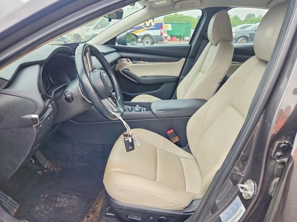 2020 MAZDA 3 — DENT