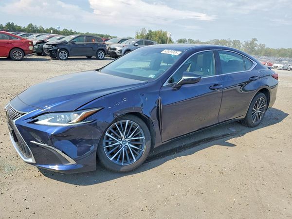 2022 LEXUS ES 350 — Front 3/4