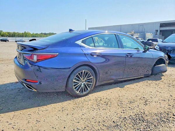 2022 LEXUS ES 350 — PSRA