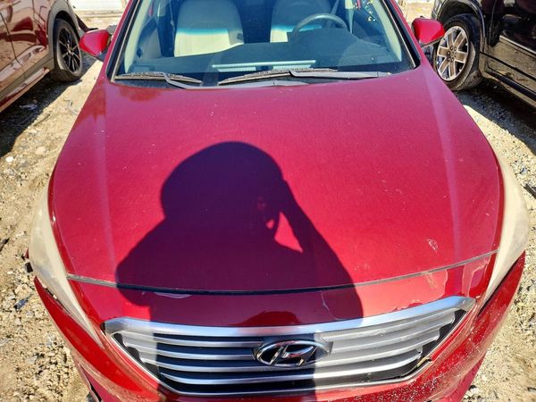 2015 HYUNDAI SONATA — Engine bay