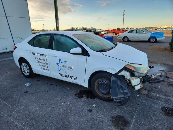 2014 TOYOTA COROLLA L L/LE — Passenger 3/4