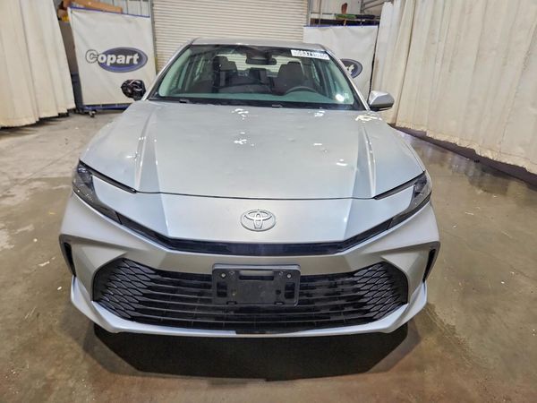 2026 TOYOTA CAMRY
