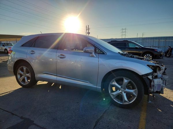 2014 TOYOTA VENZA XLE — Passenger 3/4