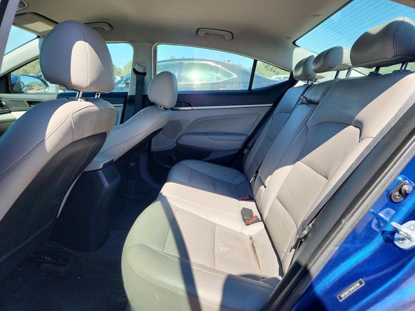 2017 HYUNDAI ELANTRA