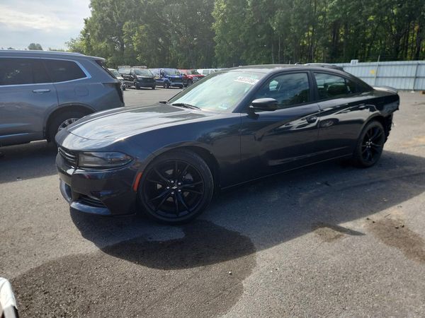 2017 DODGE CHARGER SXT