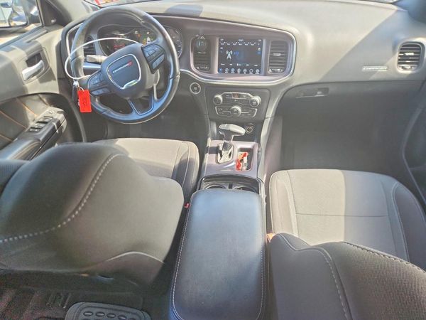 2017 DODGE CHARGER SXT