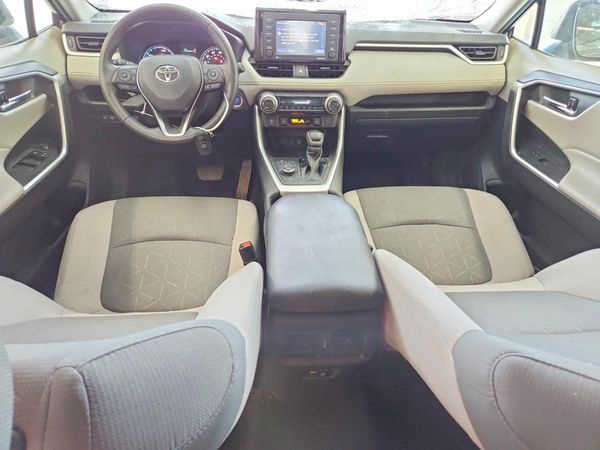 2021 TOYOTA RAV4 XLE HV