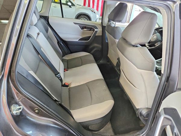 2021 TOYOTA RAV4 XLE HV