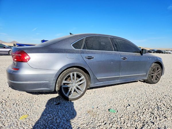 2017 VOLKSWAGEN PASSAT R-Line — PSRA