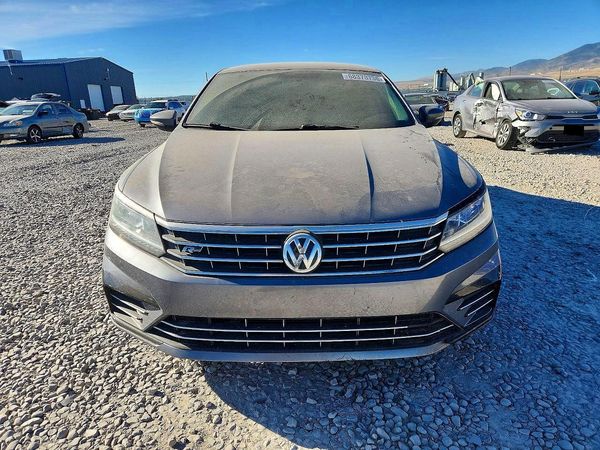 2017 VOLKSWAGEN PASSAT R-Line — DIRF