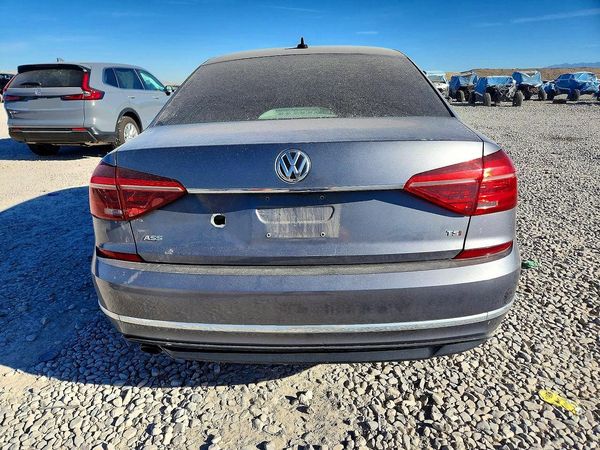 2017 VOLKSWAGEN PASSAT R-Line — DIRR