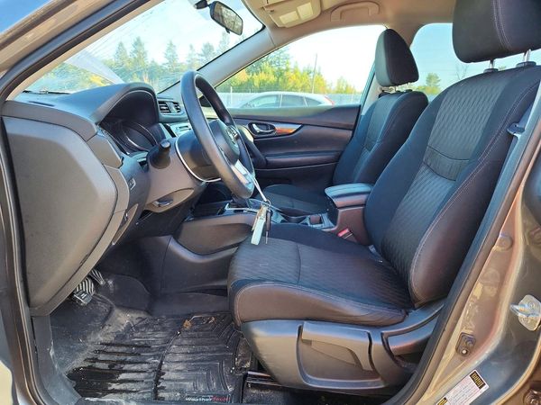 2018 NISSAN ROGUE — DENT