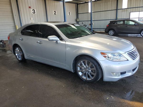 2012 LEXUS LS 460