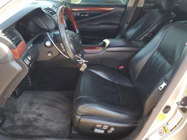 2012 LEXUS LS 460