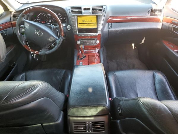 2012 LEXUS LS 460