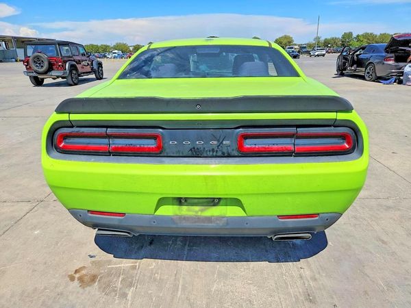2015 DODGE CHALLENGER SXT