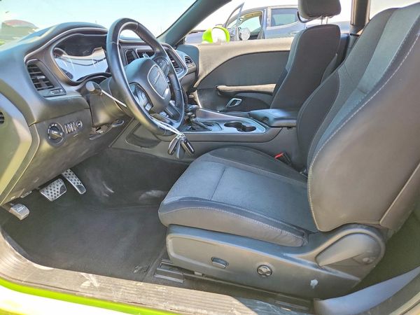 2015 DODGE CHALLENGER SXT