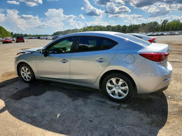 2018 MAZDA 3