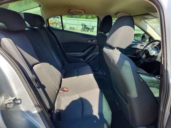 2018 MAZDA 3