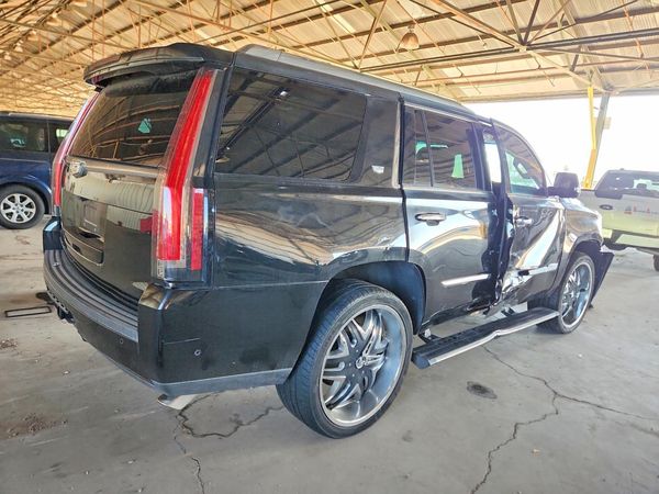 2017 CADILLAC ESCALADE Platinum — PSRA