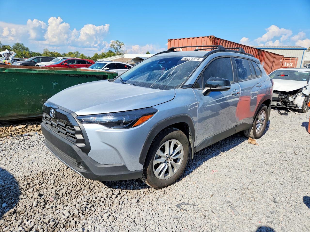 2026 TOYOTA COROLLA CROSS LE — Front 3/4
