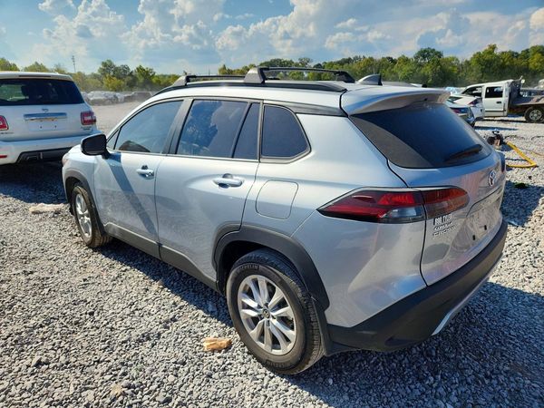 2026 TOYOTA COROLLA CROSS LE — DSRA