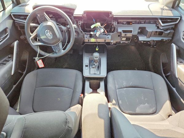 2026 TOYOTA COROLLA CROSS LE — CKPT