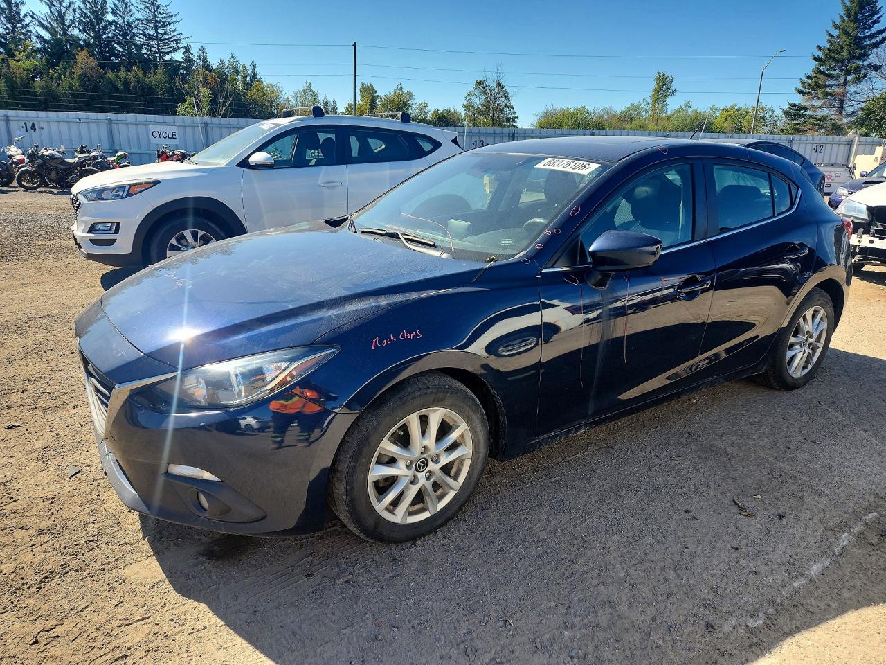 2015 MAZDA 3 Touring/GS — Front 3/4