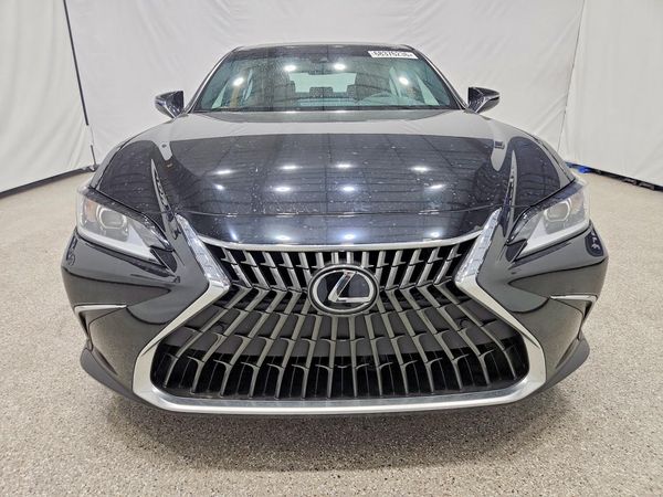 2025 LEXUS ES 300H