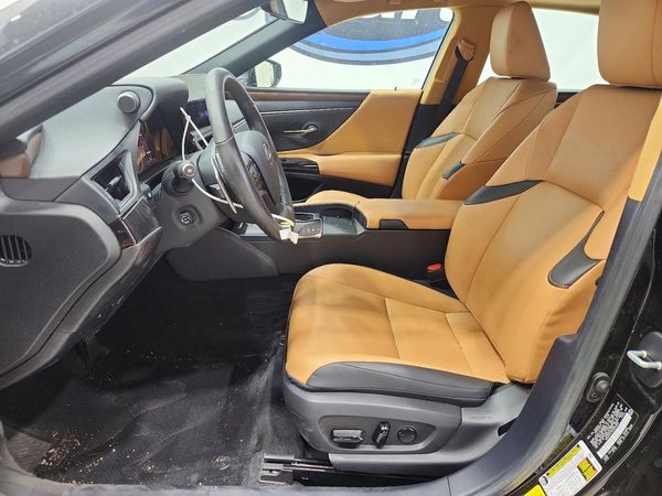 2025 LEXUS ES 300H
