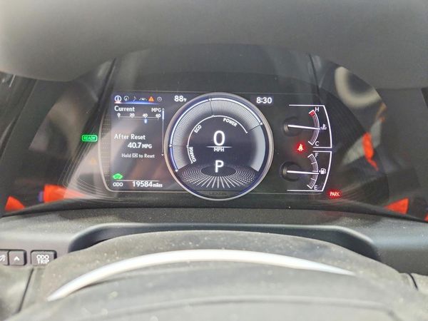 2025 LEXUS ES 300H