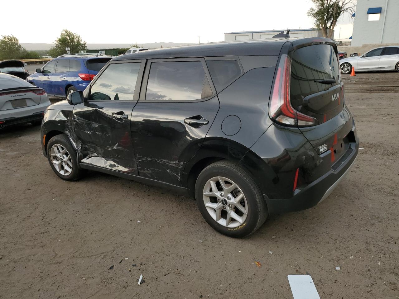 2024 KIA SOUL LX, S