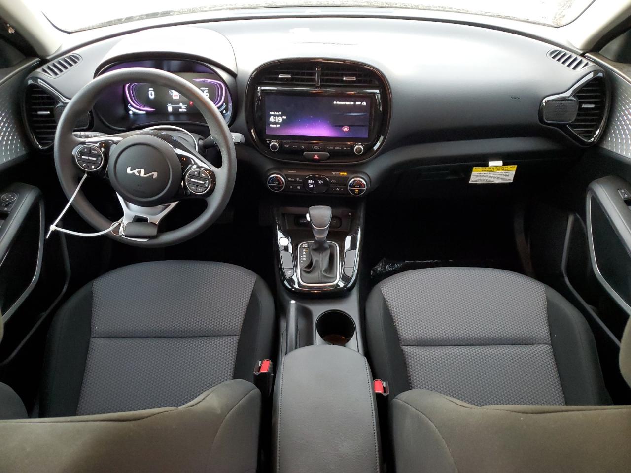 2024 KIA SOUL LX, S