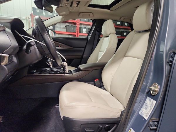 2021 MAZDA CX-30 Premium Package