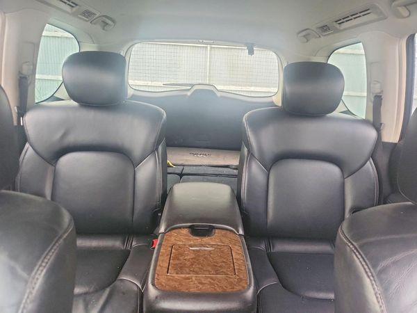 2017 INFINITI QX80
