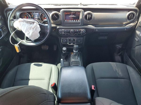 2022 JEEP GLADIATOR
