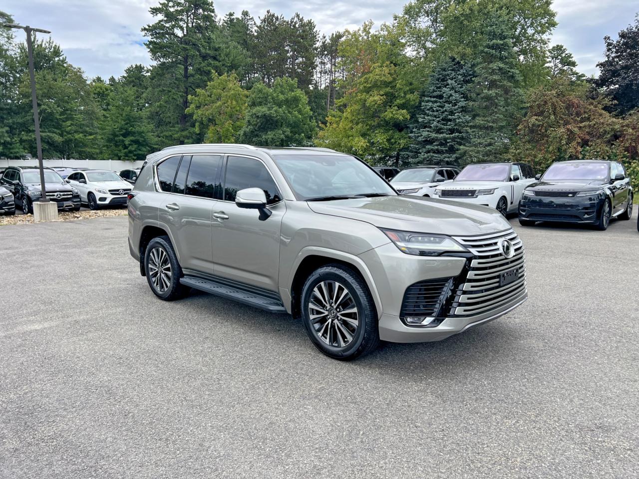 2023 LEXUS LX 600