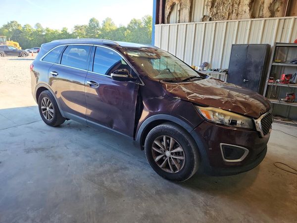 2016 KIA SORENTO L / LX