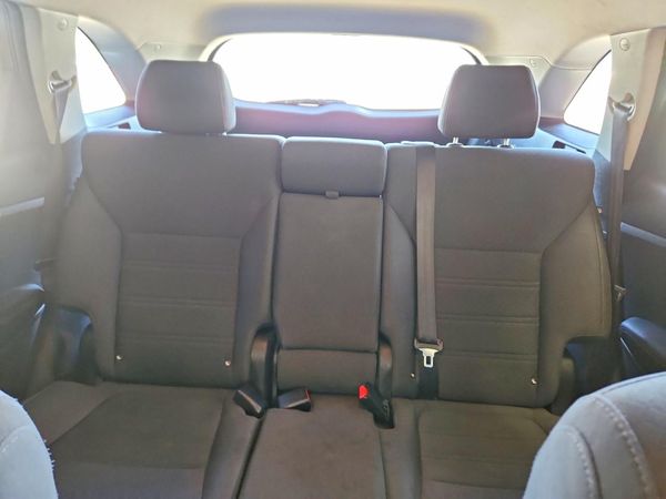 2016 KIA SORENTO L / LX