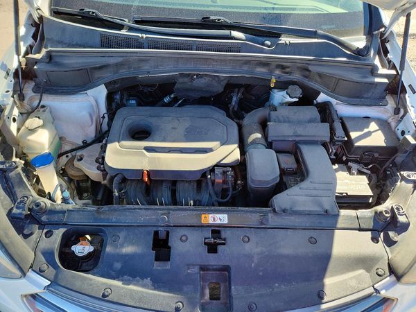 2018 HYUNDAI SANTA FE Sport Base — Engine bay