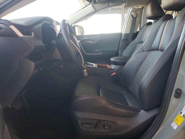 2023 TOYOTA RAV4 Adventure — DENT
