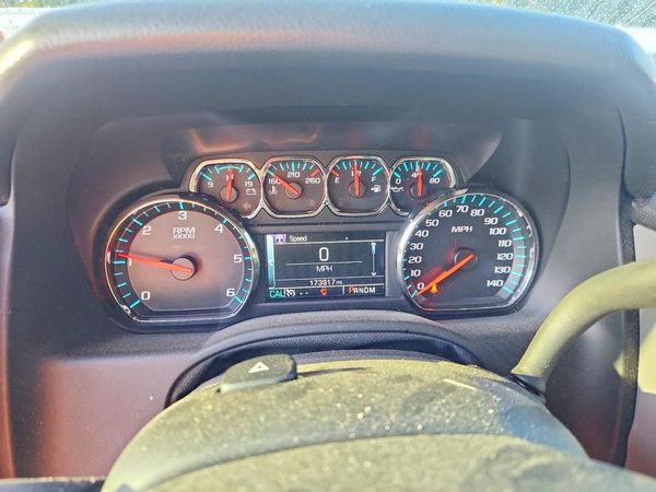 2015 CHEVROLET SUBURBAN LT