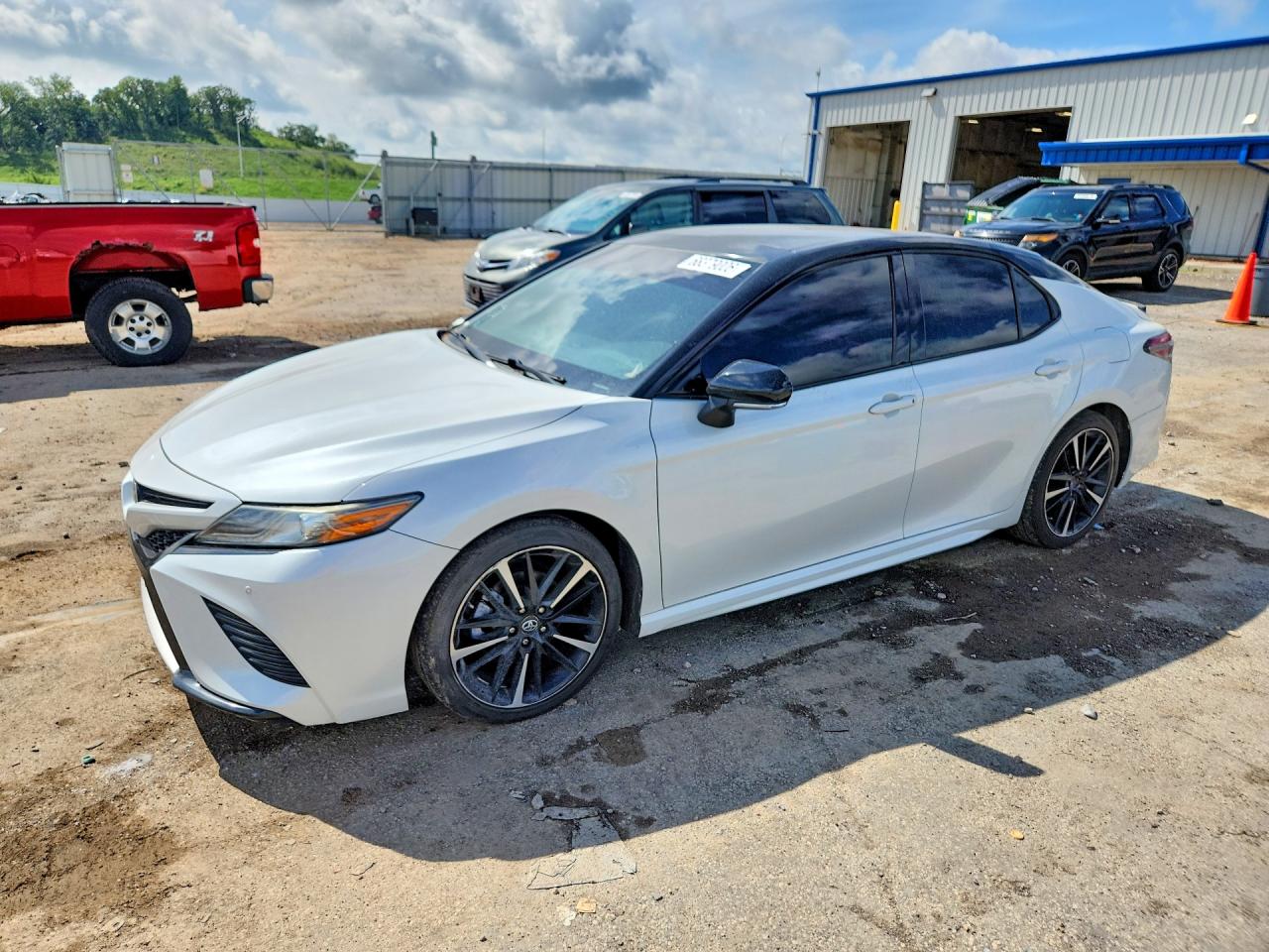 2018 TOYOTA CAMRY XSE