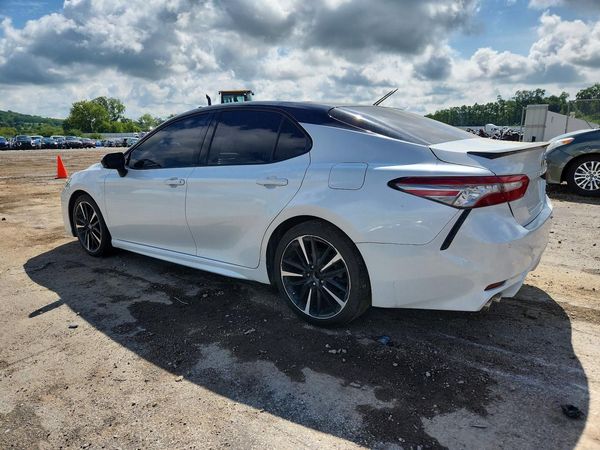 2018 TOYOTA CAMRY XSE