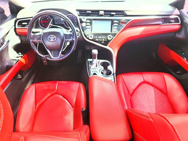 2018 TOYOTA CAMRY XSE