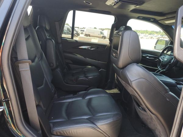 2019 CADILLAC ESCALADE PLATINUM